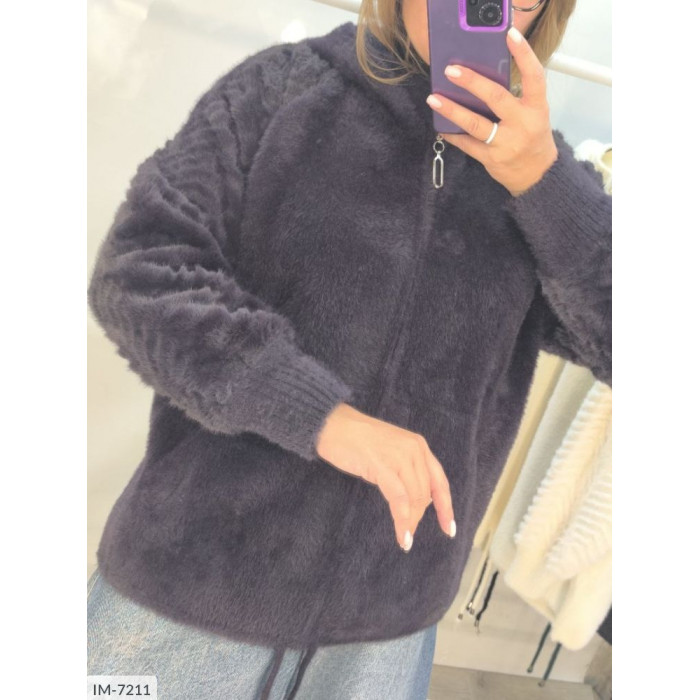 Верхній одяг великого розміру IM-7211 — тепло і стиль