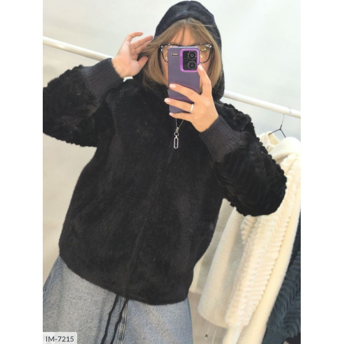 Жіночий верхній одяг Plus Size IM-7215 — тренди 2025