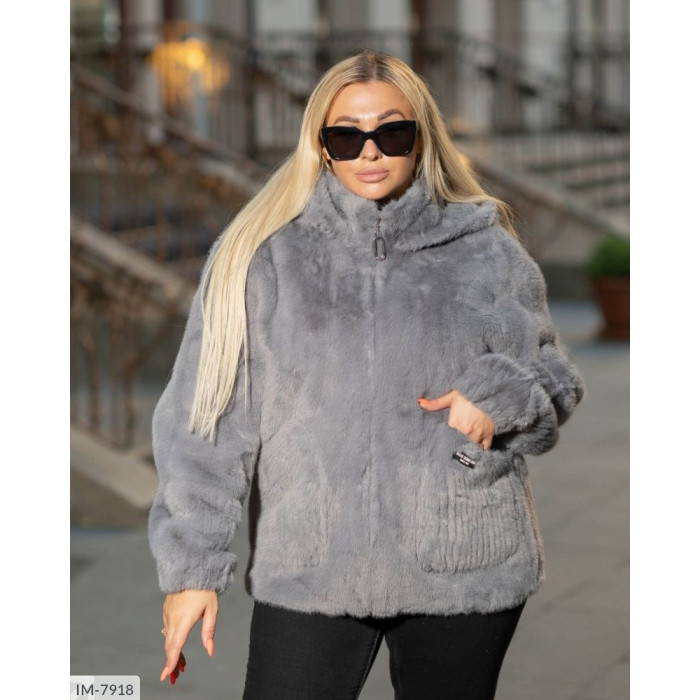 Модні куртки Plus Size IM-7918 — зручність і мода