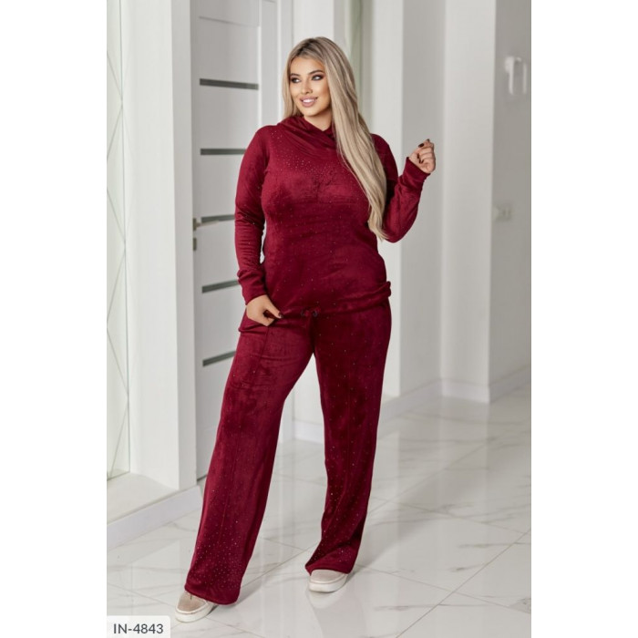 Прогулянкові костюми IN-4843 — комфорт і стиль кожного дня