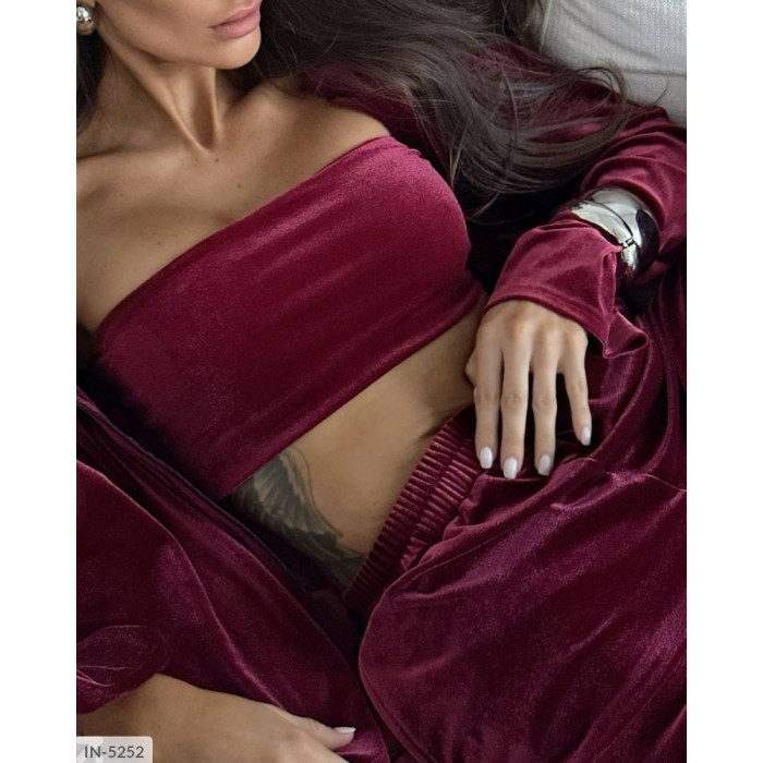 Модні костюми XL+ IN-5252 — гармонія стилю і практичності