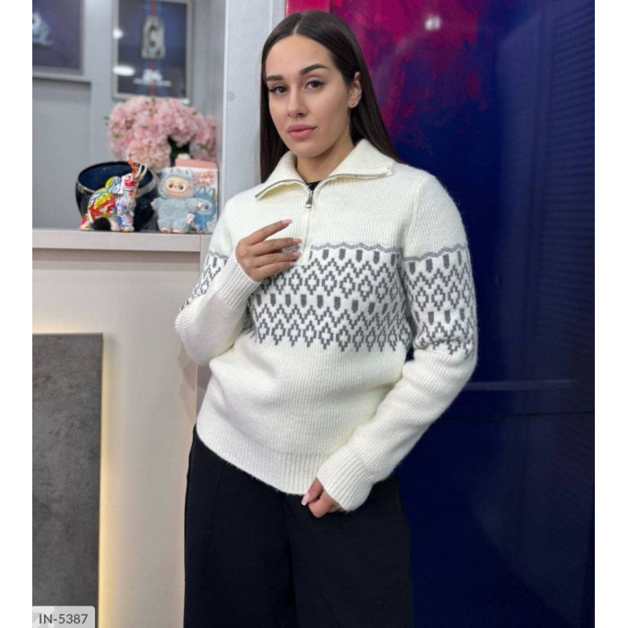 Светри жіночі IN-5387 — практичність і шарм
