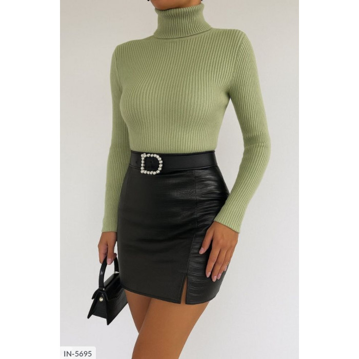 Светри жіночі IN-5695 — практичність і шарм