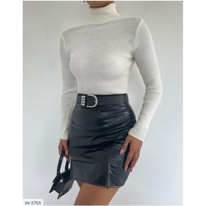 Светри жіночі IN-5705 — практичність і шарм