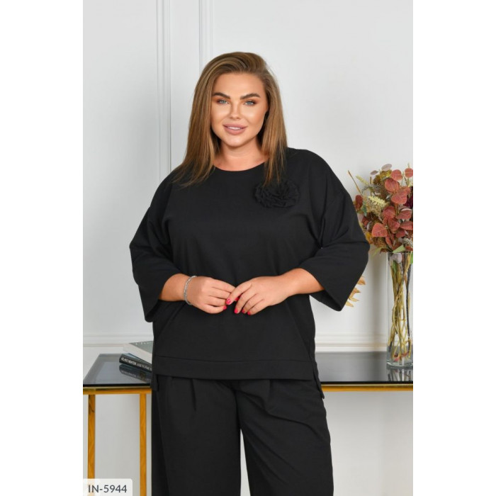 Жіночі костюми XL+ IN-5944 — елегантність і зручність
