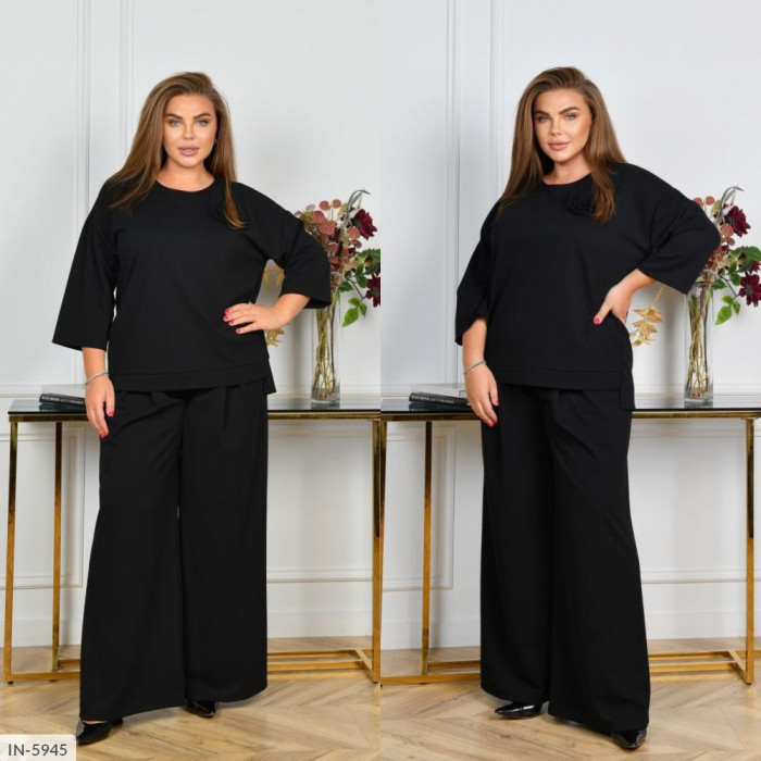 Модні костюми великого розміру IN-5945 — стиль і комфорт