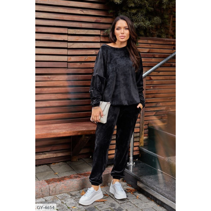 Стильні образи від Odessa Moda GY-4654 — прогулянкові костюми на кожен день