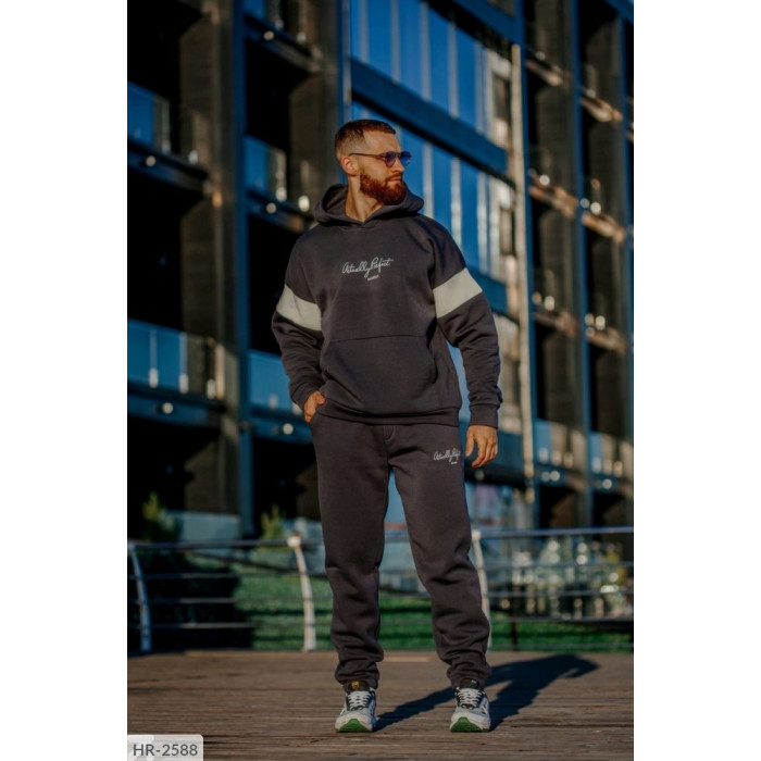 Чоловічий гардероб HR-2588 — комфорт і елегантність