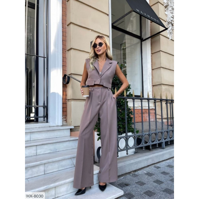 Модні костюми HX-8030 — будь у тренді цього сезону