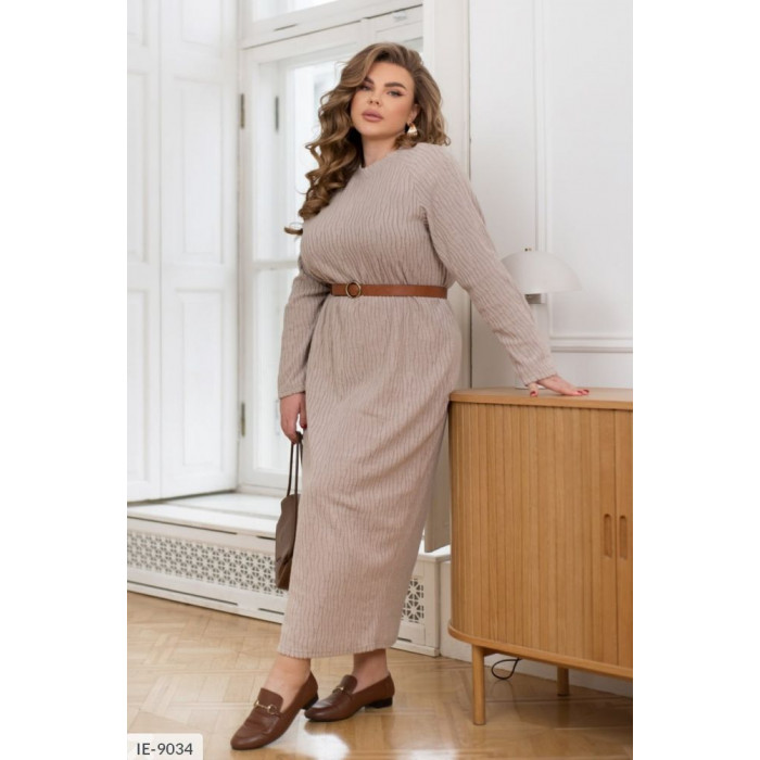 Модні образи для жінок великого розміру IE-9034 — стиль, що надихає