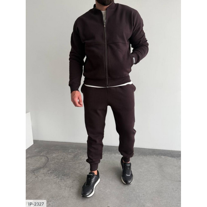 Одяг для чоловіків IP-2327 — стиль і впевненість