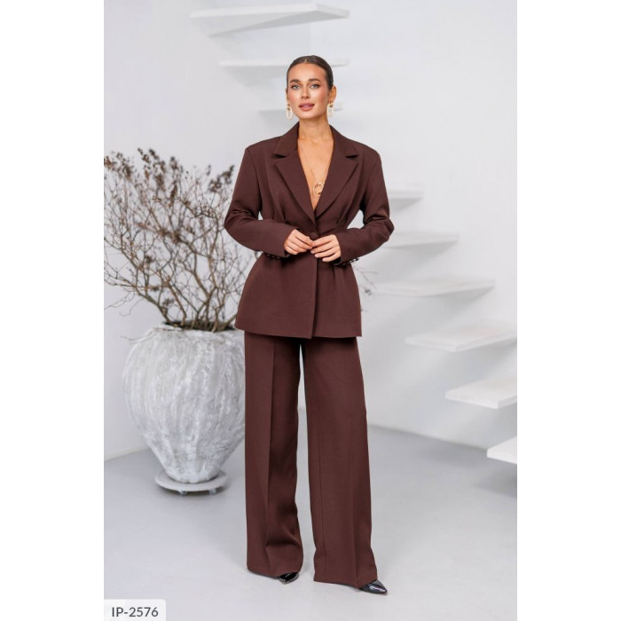 Жіночі костюми Odessa Moda IP-2576 — елегантність і зручність