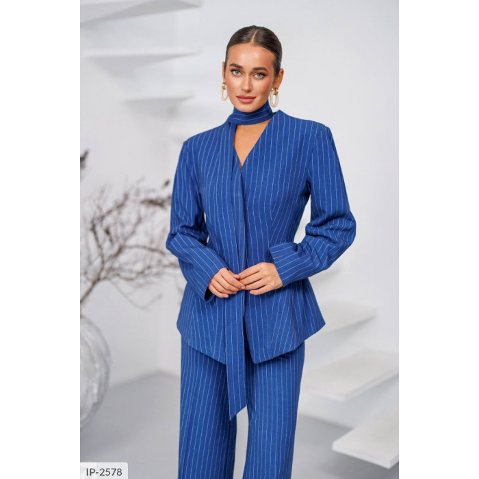 Костюми 2025 IP-2578 — трендові фасони