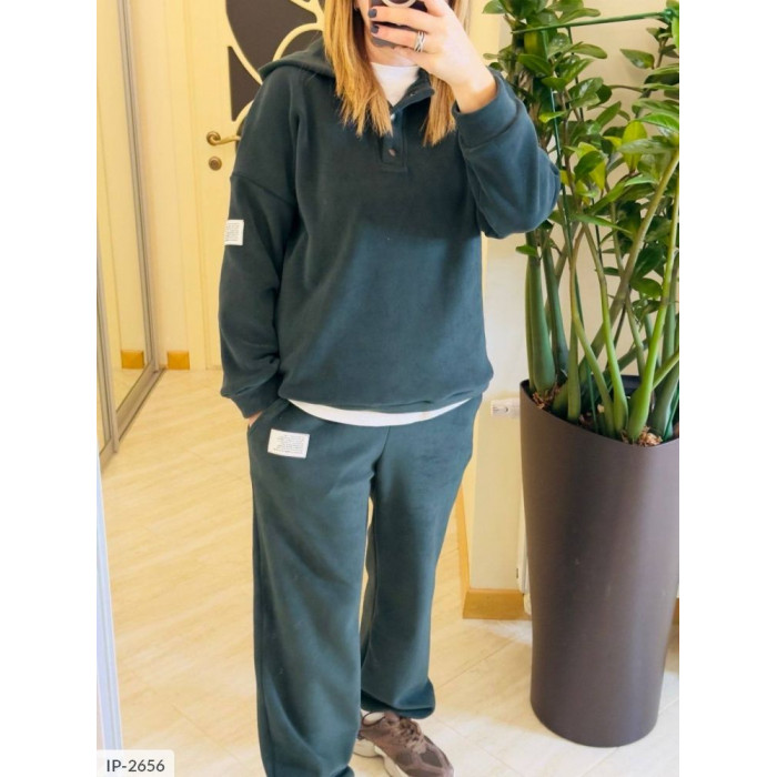 Жіночі прогулянкові костюми IP-2656 — елегантність у кожному русі