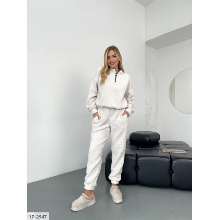 Жіночі прогулянкові костюми IP-2947 — новинки сезону 2025
