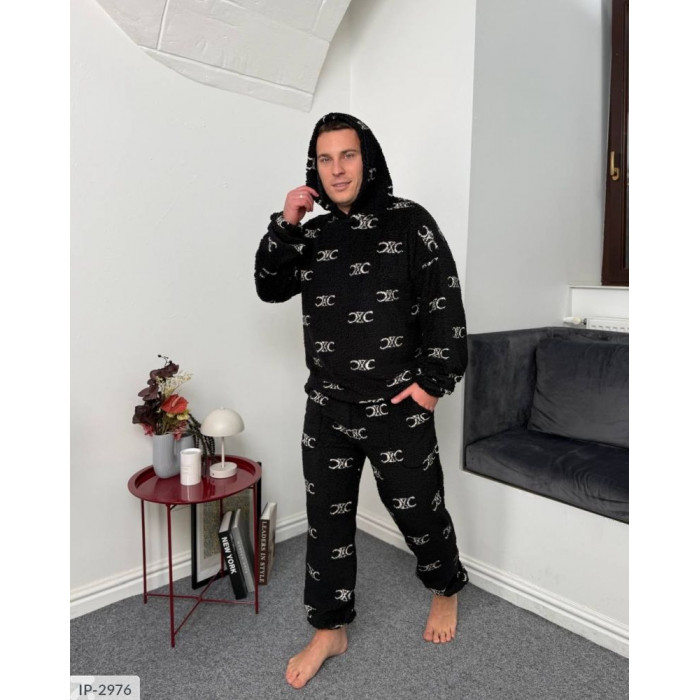 Одяг Odessa Moda IP-2976 — для впевнених чоловіків