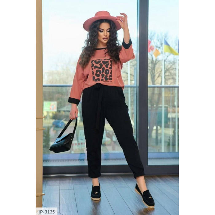 Жіночі костюми IP-3135 — новинки сезону