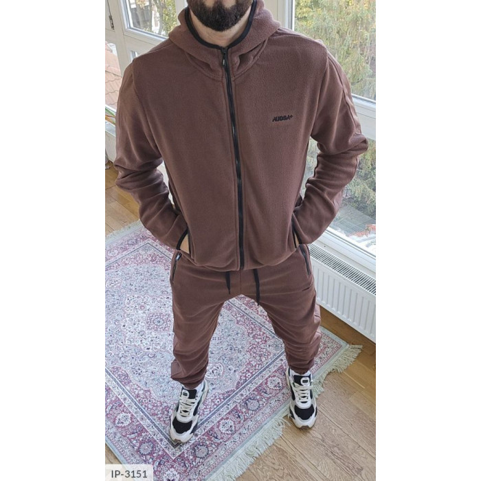 Модні чоловічі костюми IP-3151 — елегантність і стиль