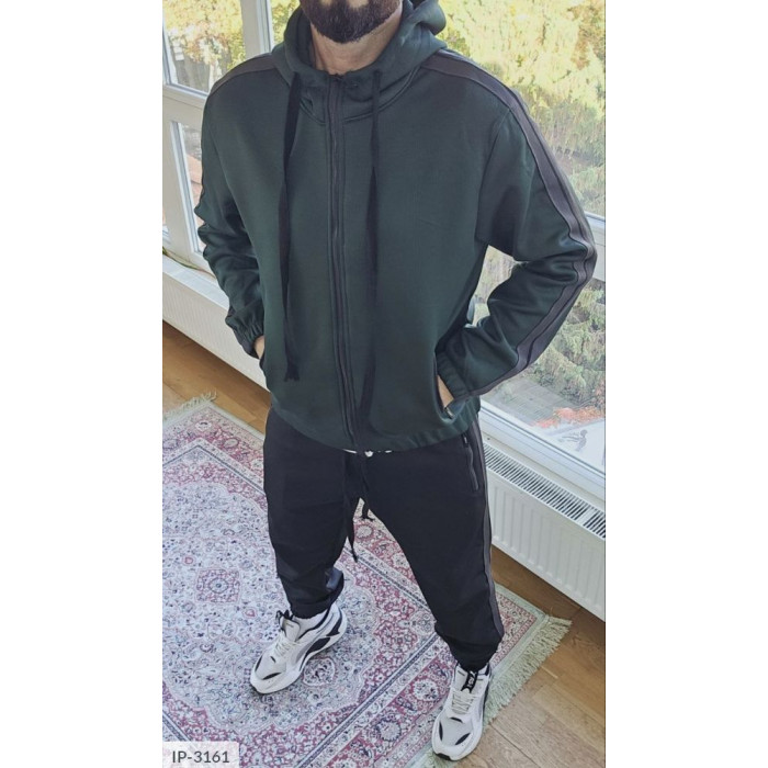 Модні чоловічі костюми IP-3161 — елегантність і стиль