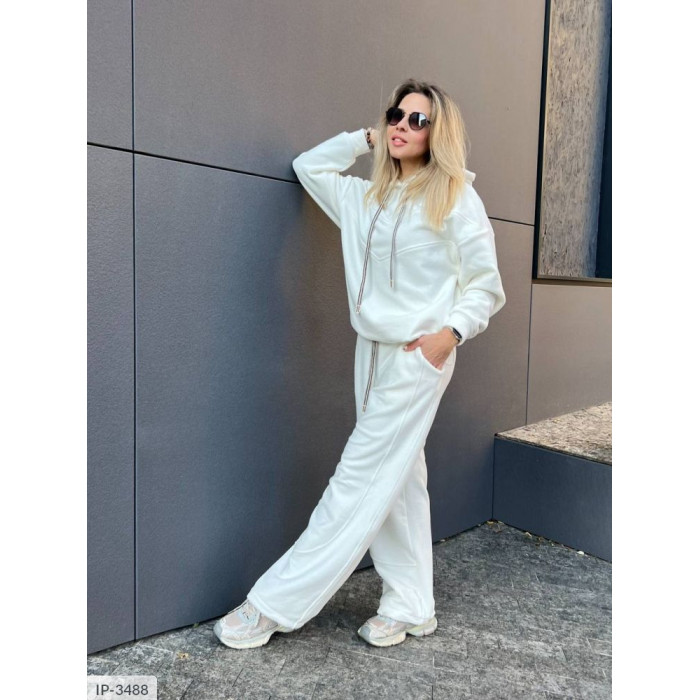 Модні костюми для прогулянок і відпочинку IP-3488 — легкість у кожному русі