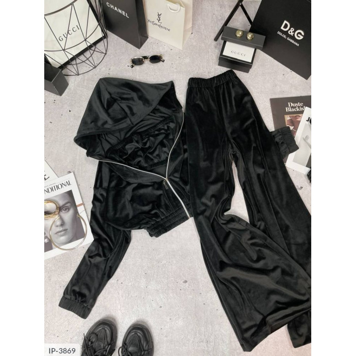 Стильні образи від Odessa Moda IP-3869 — прогулянкові костюми на кожен день