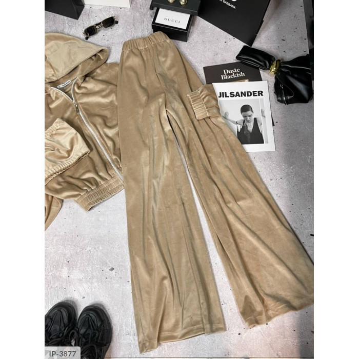 Модні прогулянкові костюми IP-3877 — створені для твого комфорту