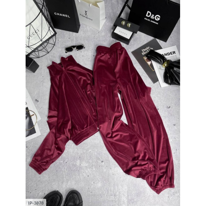 Стильні жіночі прогулянкові костюми IP-3878 — зручність і шарм