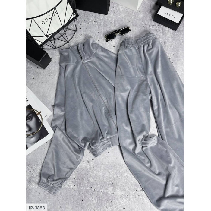 Стильні жіночі прогулянкові костюми IP-3883 — зручність і шарм