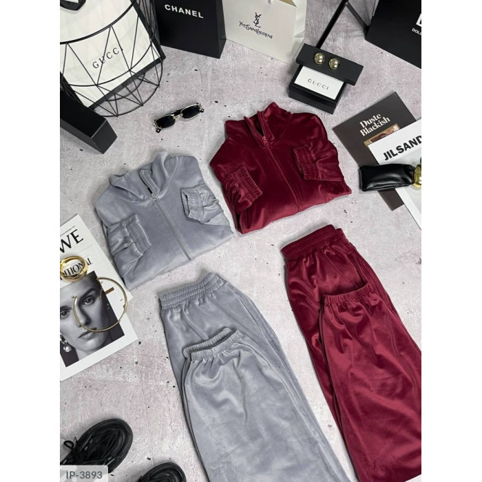 Прогулянкові костюми 2025 IP-3893 — будь у тренді цього сезону