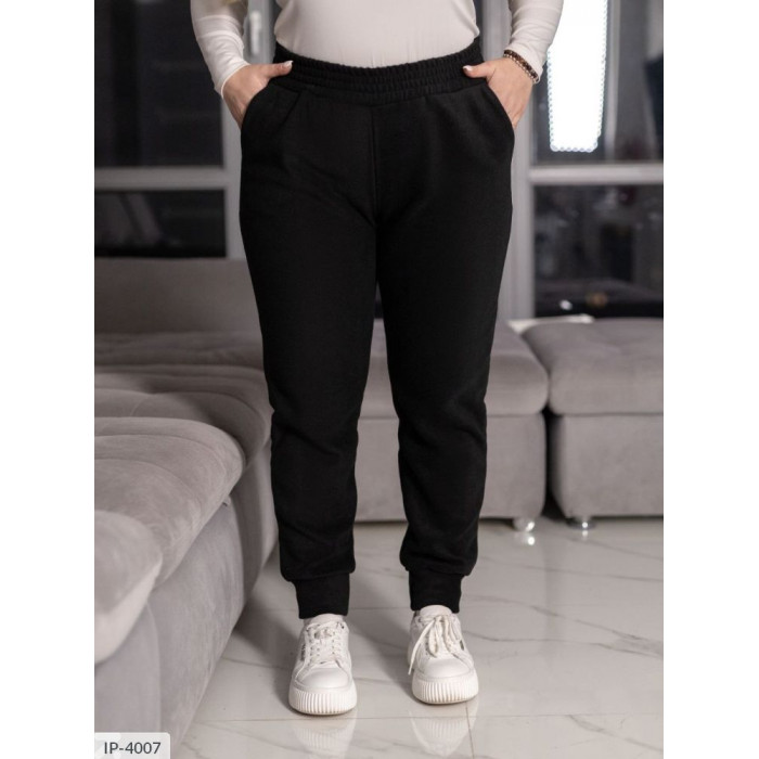 Модні фасони штанів XL+ IP-4007 — комфорт і впевненість