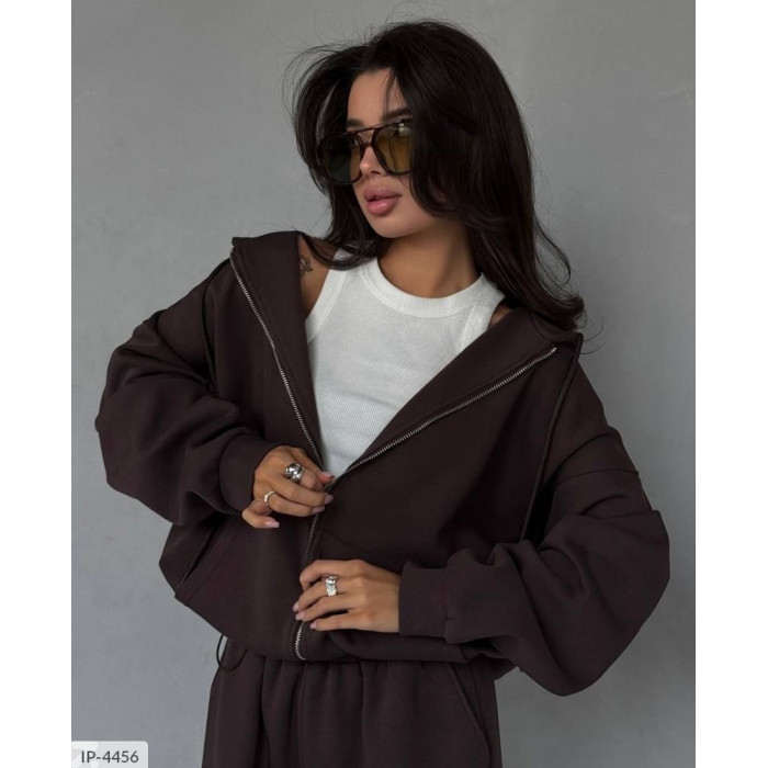 Прогулянкові костюми 2025 IP-4456 — будь у тренді цього сезону