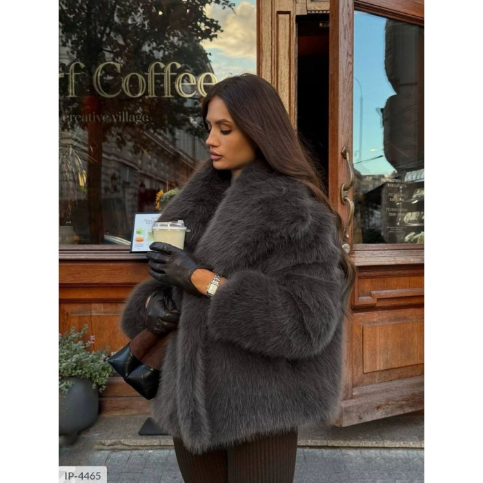 Верхній одяг IP-4465 — тепло, стиль і комфорт у кожній деталі