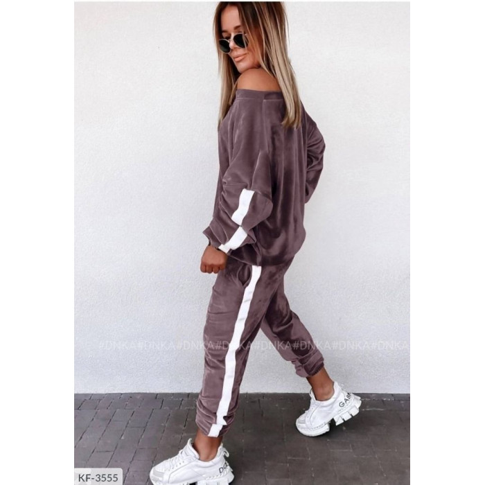 Жіночі костюми Plus Size KF-3555 — впевненість і стиль