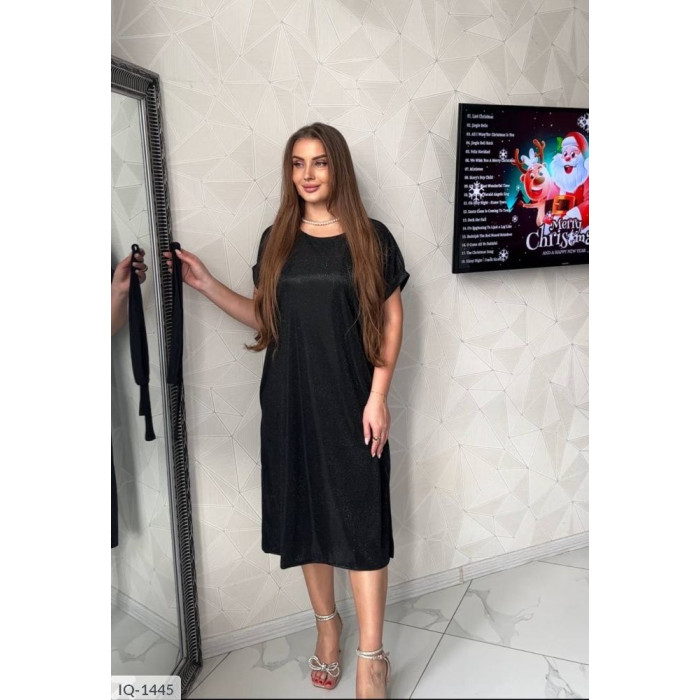 Модні тренди сезону IQ-1445 — стильні сукні для сучасних жінок