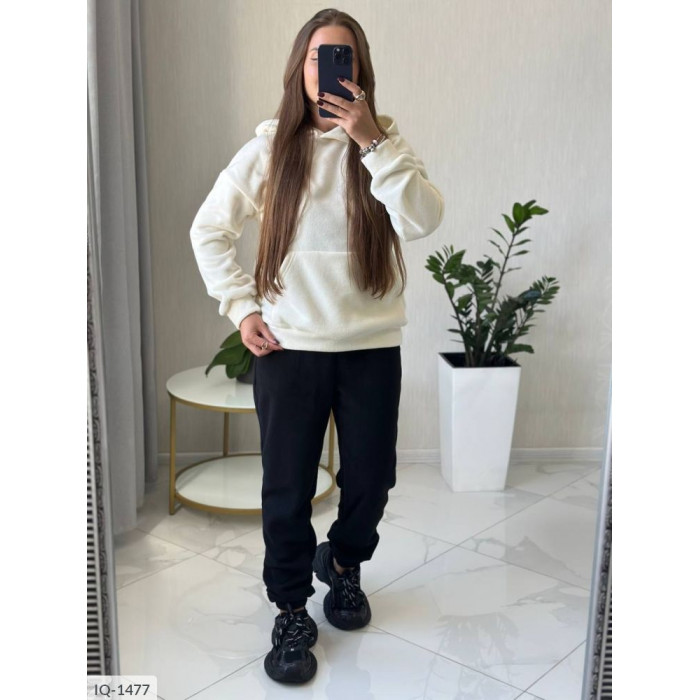 Жіночі спортивні костюми IQ-1477 — тренди сезону 2025