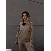 Прогулянковий костюм IQ-1507