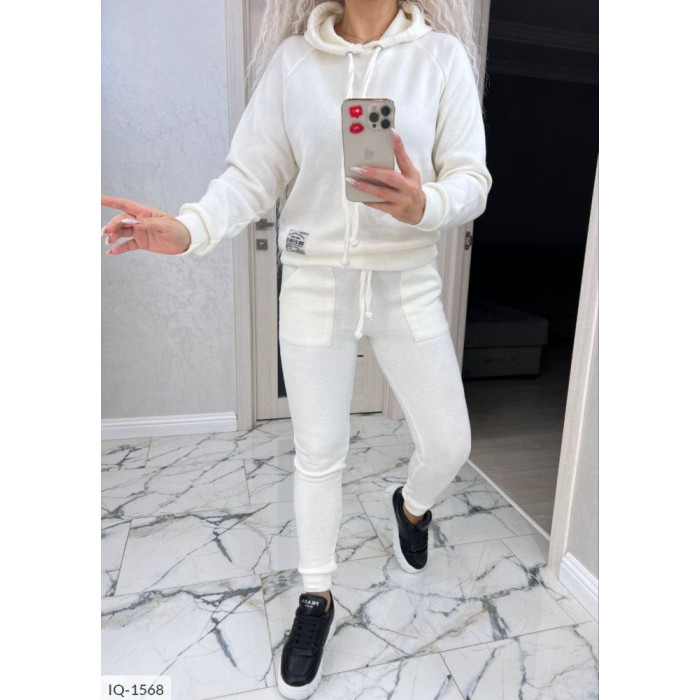Спортивні костюми великого розміру IQ-1568 — комфорт і мода