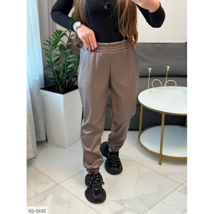 Жіночі штани великого розміру IQ-1632 — мода без обмежень