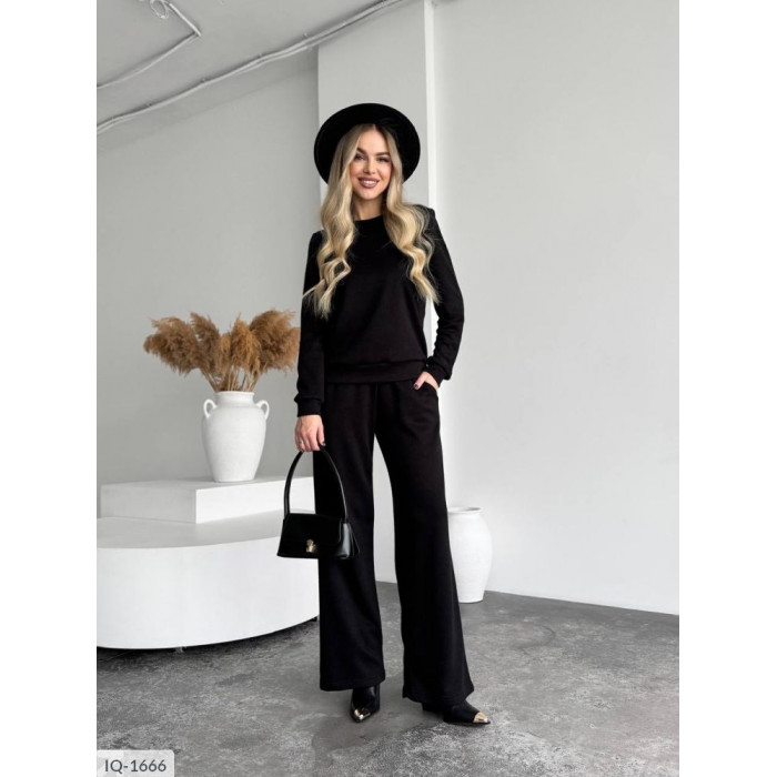 Жіночі костюми IQ-1666 — новинки сезону