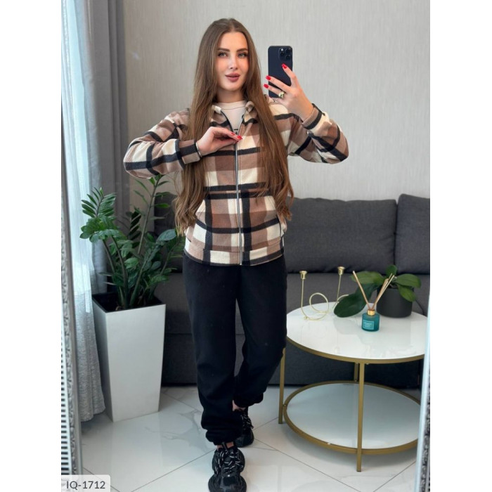 Костюми Plus Size IQ-1712 — тренди для активних жінок