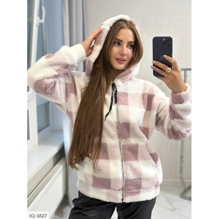 Светри жіночі IQ-1827 — практичність і шарм