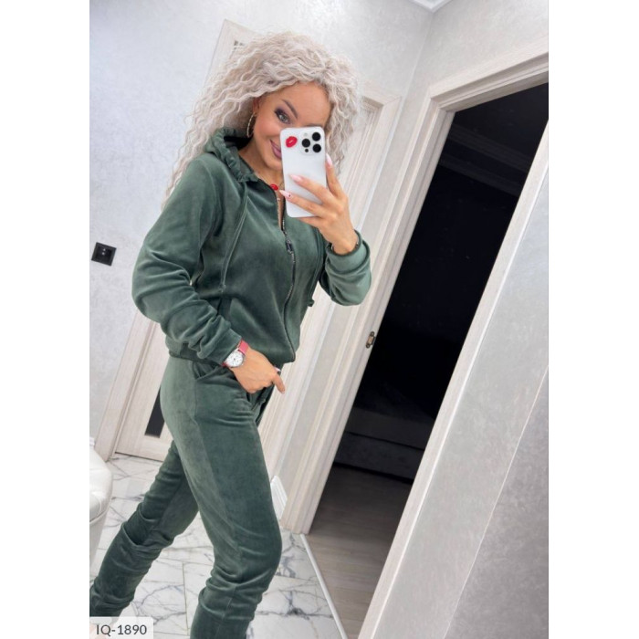 Прогулянкові костюми IQ-1890 — комфорт і стиль кожного дня