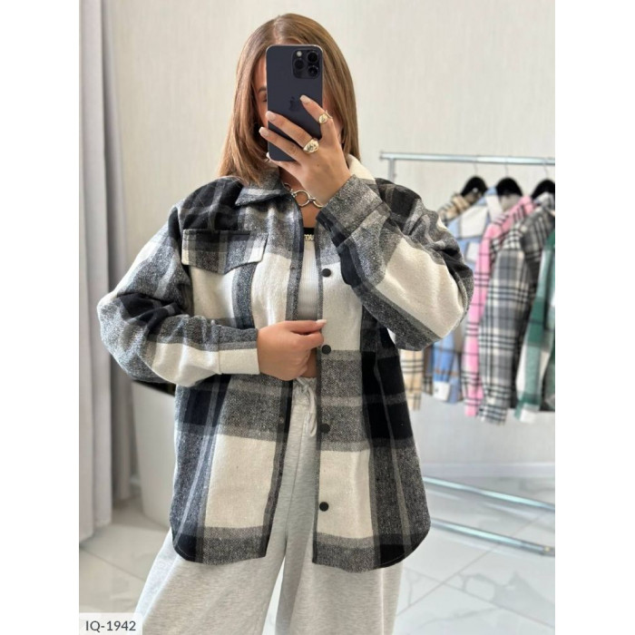 Модні блузки 2025 IQ-1942 — тренди сезону для сучасних жінок