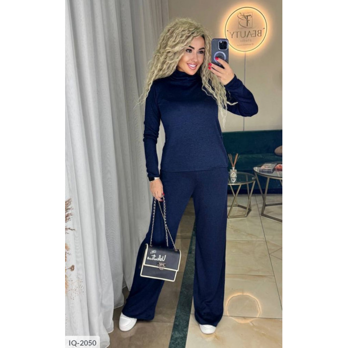 Модні костюми IQ-2050 — обери свій стиль