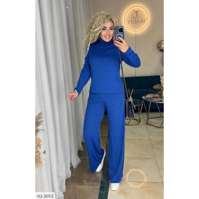 Жіночі костюми Odessa Moda IQ-2053 — елегантність і зручність