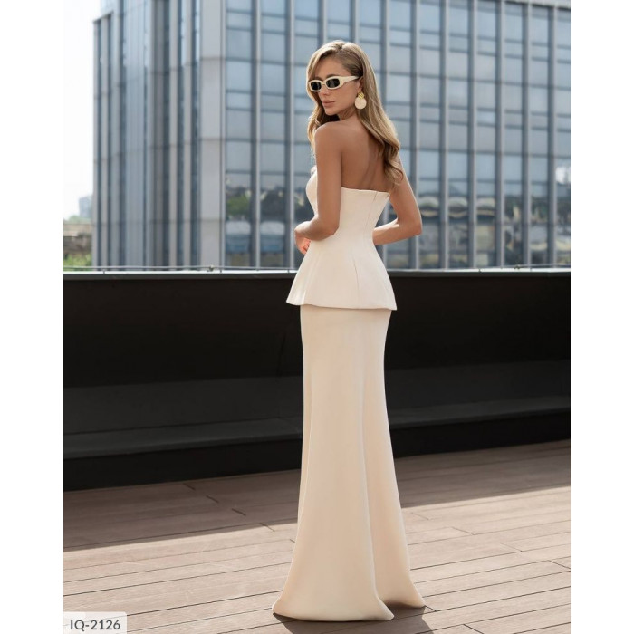 Жіночі костюми IQ-2126 — сучасний дизайн і бездоганна посадка