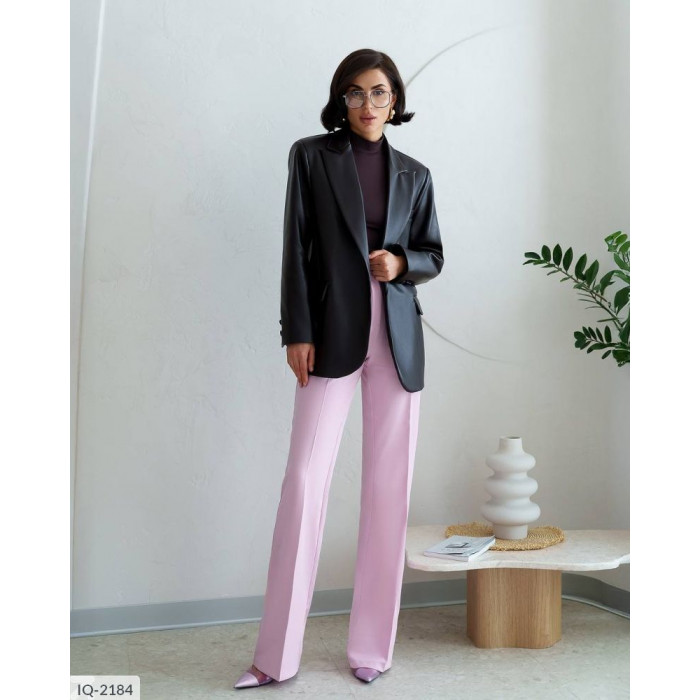 Жіночі піджаки IQ-2184 — твій діловий стиль