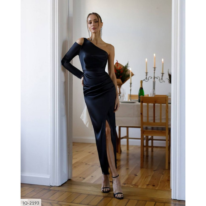 Жіночі сукні IQ-2193 — будь неперевершеною у будь-якій ситуації