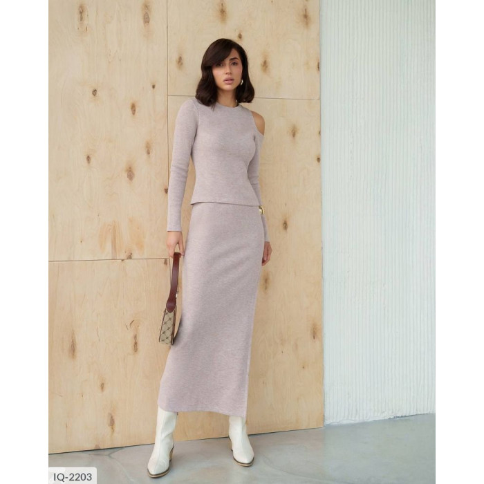 Модні костюми IQ-2203 — обери свій стиль