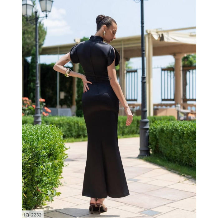 Модні тренди сезону IQ-2232 — стильні сукні для сучасних жінок